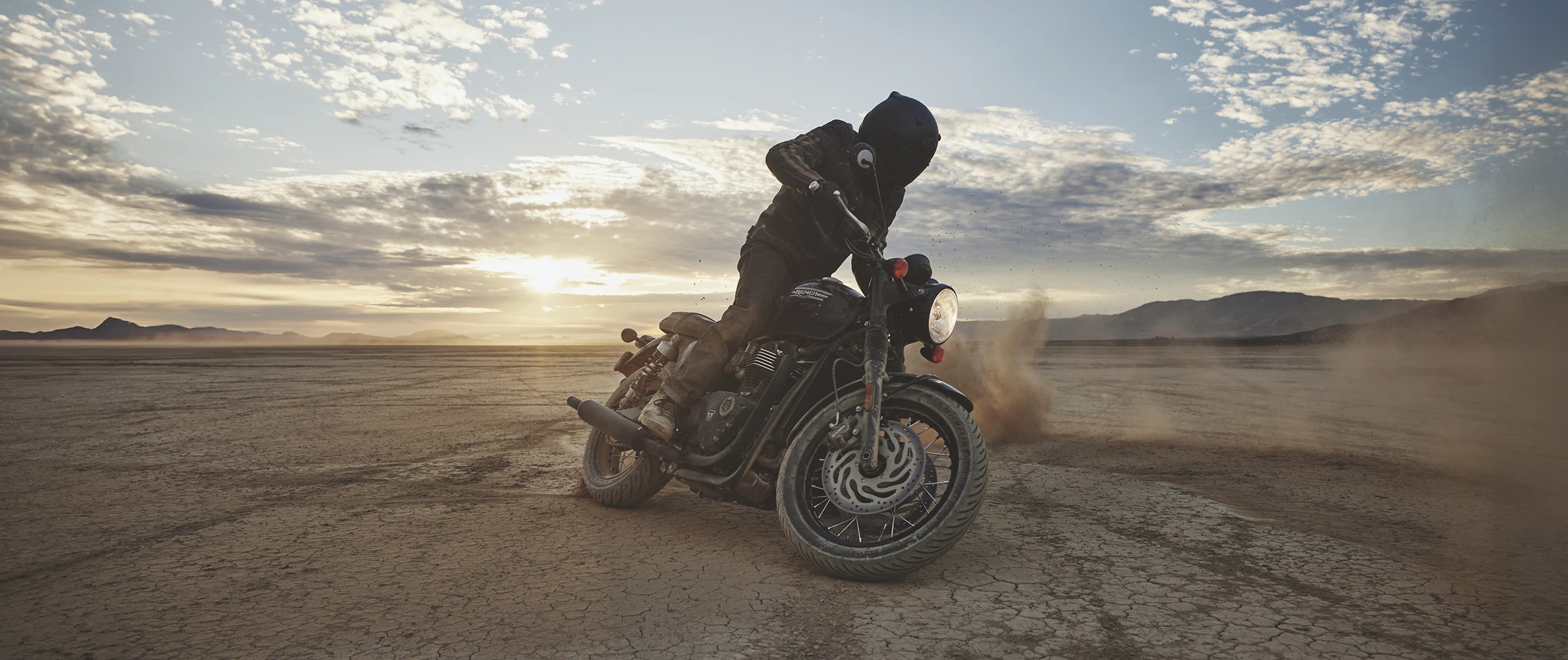 Triumph Bonneville T120 Black Edition